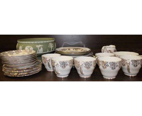 LOT OF MIXED CERAMICS
including Roslyn part tea service
