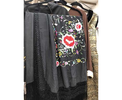 A selection of vintage clothing to include Horrockses Fashions, Renval, embroidered shawls, a gold chain print dress by Peter