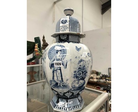 A Villeroy and Boch blue and white octagonal covered jar
