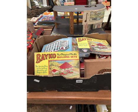 A toy Garage, Scalelectrix track, Bayko building items and booklets