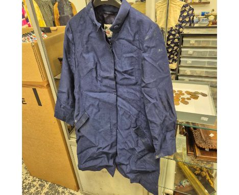 Wallis Fashion Shops. A vintage 1960s/70s Navy dress jacket. No size stated. 