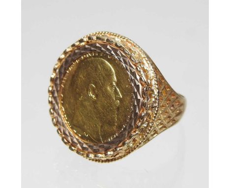 An Edward VII half sovereign, dated 1910, mounted in a 9 carat gold ring, 9.2g gross, size P
