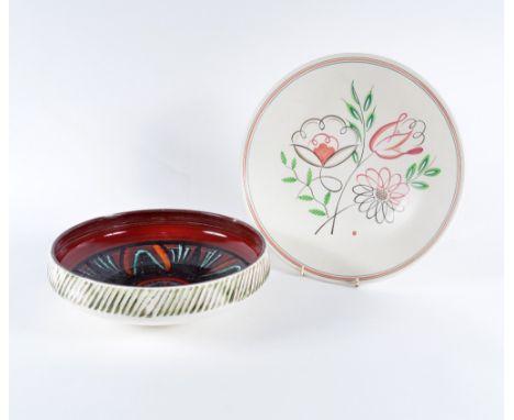 Patricia Wells for Poole Pottery 'Delphis' ware bowl decorated in reds and browns, with incised rim printed factory marks 27c