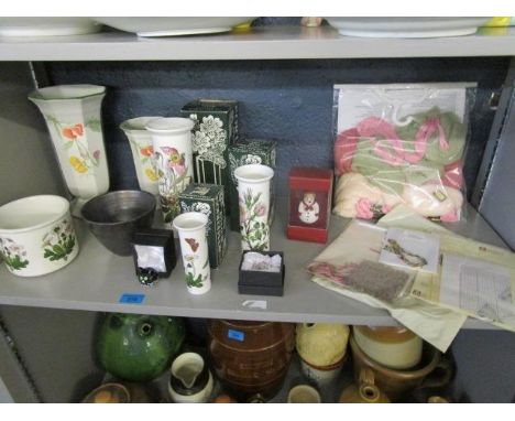A mixed lot to include a Royal Doulton studio pottery bowl, boxed Portmerion vases, tapestry threads and other items 