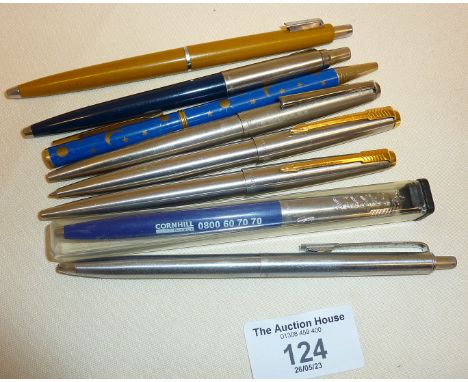 Vintage ballpoint pens and pencils, some Parker