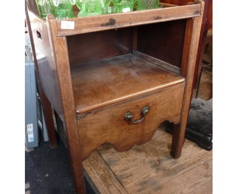 Georgian mahogany tray top commode with sliding top on square legs