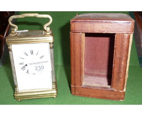Victorian brass carriage clock, French movement, working order with key and leather case, 9" x 3" x 2.5" (marks to dial)