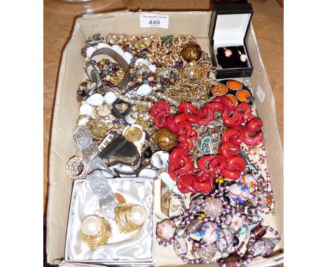 Vintage costume jewellery, some retro and Kitsch!