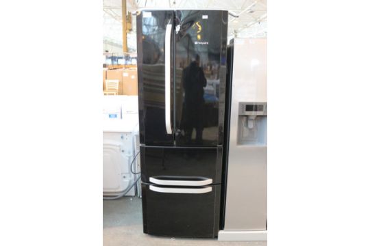 1 X Hotpoint Ffu4bk 2 Door 2 Drawer Mini American Style Fridge