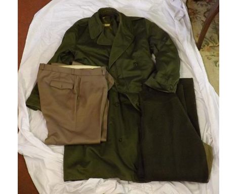 American army gaberdine Mac size L, etc    