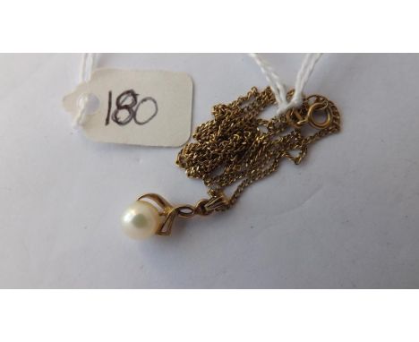9ct pearl mounted pendant on long  20" 9ct chain 2.7g inc       