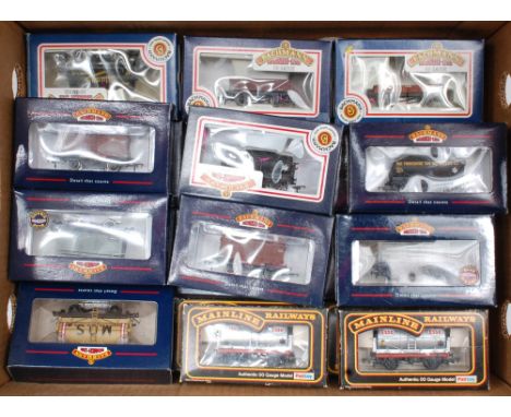 Bachmann and Mainline Rolling Stock Group, 20 examples, some weathered, all boxed