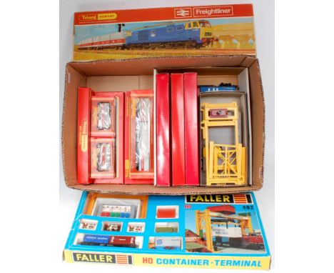 A Faller powered container terminal set with gantry, crane, wagons etc (G,BG), a Hornby R645 freightliner set with Class 35 H