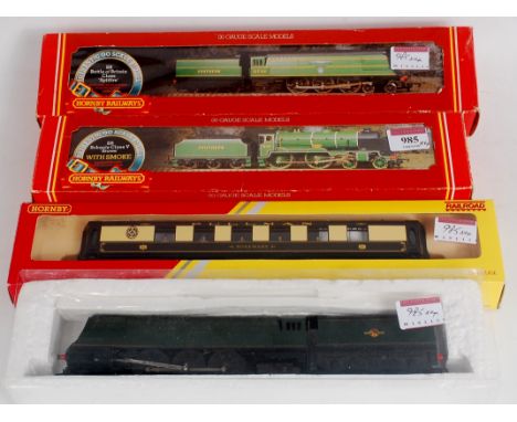 Hornby R374 SR malachite green Battle of Britain engine and tender 'Spitfire' (G-BF), a similar for spares or repair (a/f), R