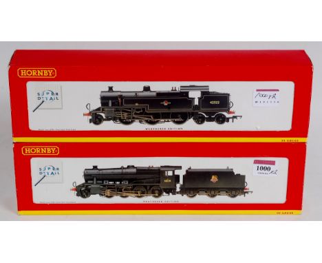 Hornby BR factory weathered black R2287 Fowler 2-6-4 tank engine and R2395 2-8-0 class 8F engine and tender (M-BM)