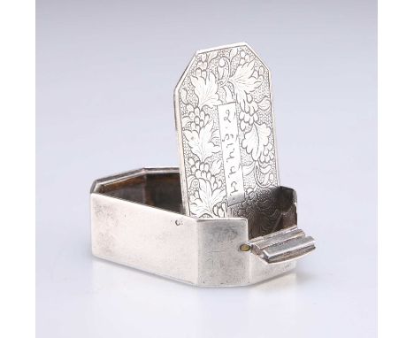 A RARE CHINESE EXPORT SILVER COMBINATION SNUFF BOX by Xuan, retailed by Wo Shing, Shanghai, c.1880, rectangular with canted c