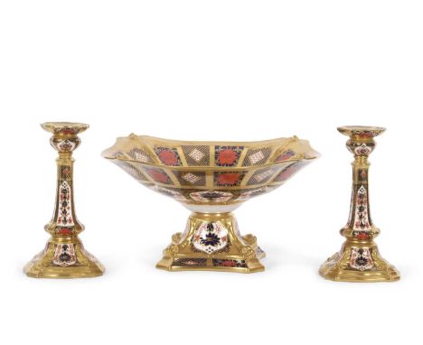 Royal Crown Derby Tazza 1128 Imari pattern 26.5 cm diameter. Together with a pair of 1128 pattern candlesticks 17cms tallItem