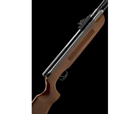 A SCARCE HAMMERLI 'MODEL 4 HS 03' .177 SIDE-LEVER AIR-RIFLE, serial no. 18197, a short lived variant of the '400' series rifl