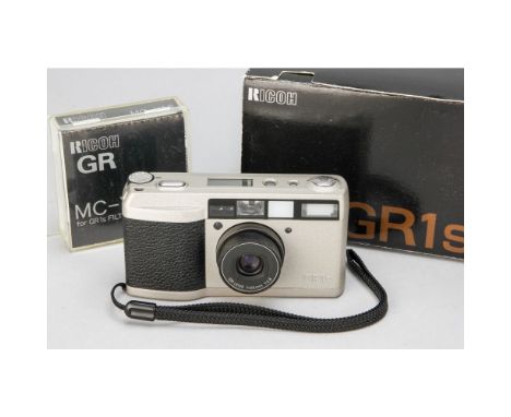 Ricoh GR1s Camera,  No 123910, matt silver version, 28mm F2.8 GR Lens, body, VG/E, seems to operate on all functions, red and