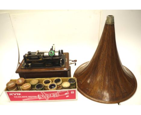 Edison Triumph Phonograph Model B, SN73010, 22 May 1906, fitted with a Model H reproducer, a Model C reproducer inside case, 