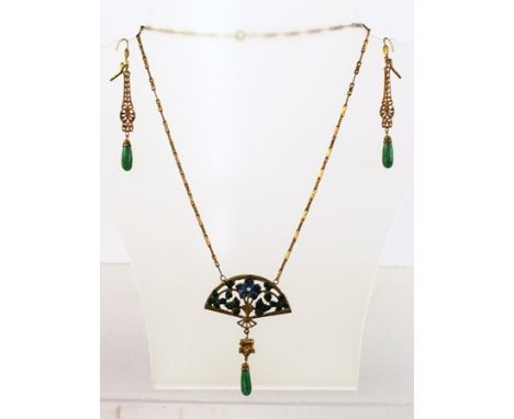 A SUITE OF ART NOUVEAU STYLE GILT METAL JEWELLERY, comprising a green and blue floral enamel pendant, and a pair of drop earr