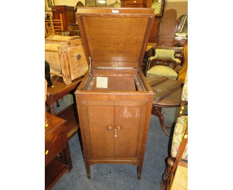 A VINTAGE OAK HMV GRAMOPHONE CABINET