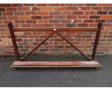 A VINTAGE ECCLESIASTICAL PRAYER STAND W- 160 CM