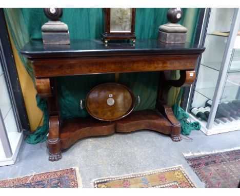 A FRENCH EMPIRE FLAME MAHOGANY CONSOLE OR SERVING TABLE WITH BLACK SLATE TOP.   W.130 x H.87cms.