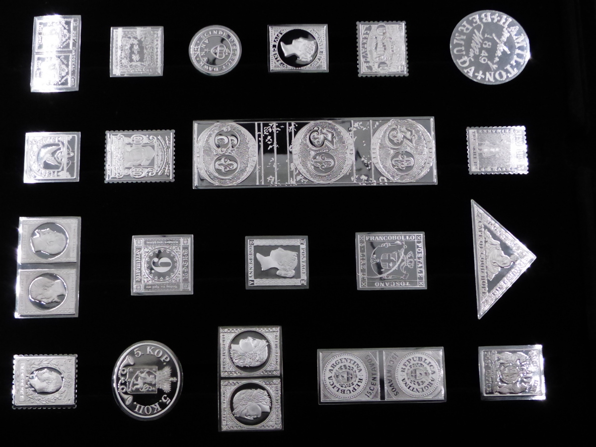 a-cased-set-of-the-worlds-greatest-stamps-silver-sterling-proofs