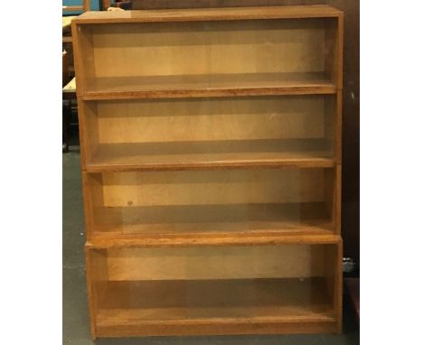 A light oak glazed bookshelf with sliding glass fronts, four shelves, 92cmW 