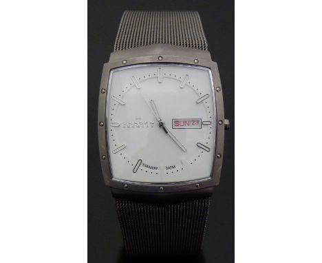 Skagen Titanium gentleman's wristwatch with day and date aperture, luminous hands and markers, dot hour markers to bezel and 