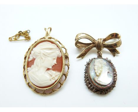 A 9ct gold bow brooch (4.3g) and a 9ct gold brooch/ pendant set with a shell cameo 