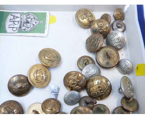 WWII military buttons including Royal Navy, Royal Air Force, Royal Signals and Royal Army Ordnance Corps together with mother