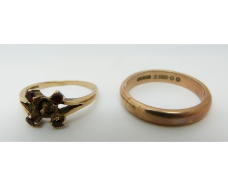 A 9ct gold wedding band and a 9ct gold ring, 8.6g