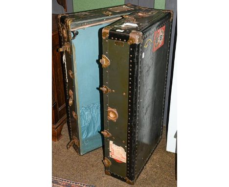 An early 20th century fitted steamer trunk with metal mounts, 103cm by 54cm by 37cm