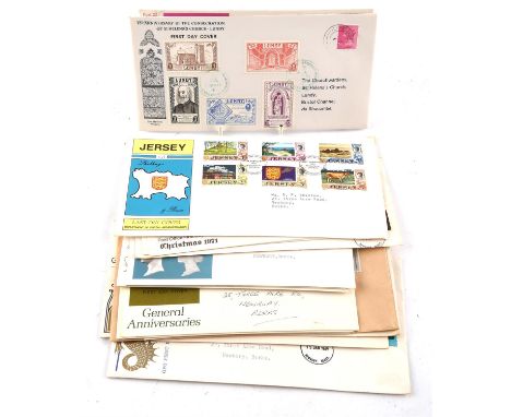 Stamps. A large accumulation of Great Britain first day covers from 1970s to 2013 in 2 archive boxes, together with a world j
