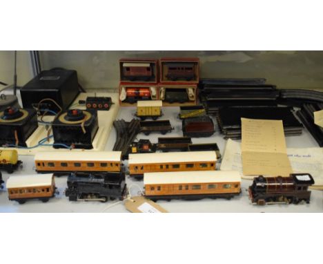 Vintage Trix twin railway train set to include various tracks, wagons and passenger coaches, passenger engine tender, goods e