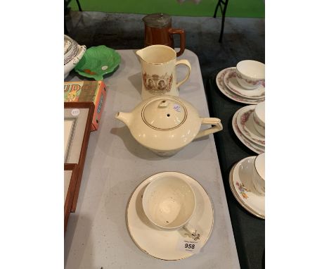 AN ASSORTMENT OF CERAMIC WARE TO INCLUDE TWO JUGS AND A LANGLEY TANKARD 