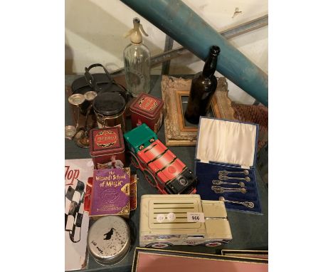 VARIOUS ITEMS TO INCLUDE A SODA SYPHON,  VINTAGE TINS, A SILVER PLATE CANDLESTICK ETC 