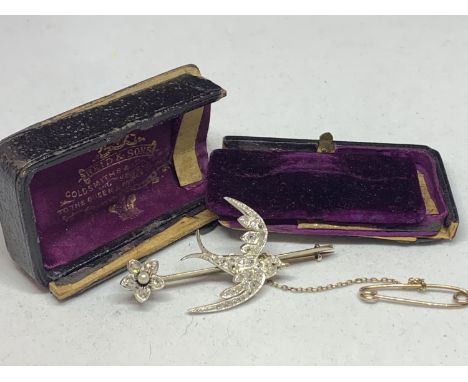 A BIRD AND FLOWER DIAMOND AND PEARL BROOCH AND PIN SET WITH FORTY TWO MIXED CIT DIAMONDS COLOUR G-H CLARITY VS - SI WITH ONE 