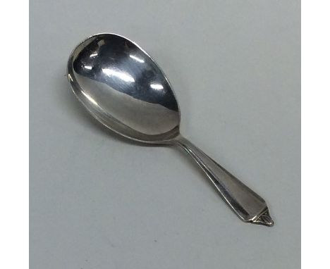 A modern cast silver caddy spoon. Sheffield. By FW. Approx. 17 grams. Est. £20 - £30.