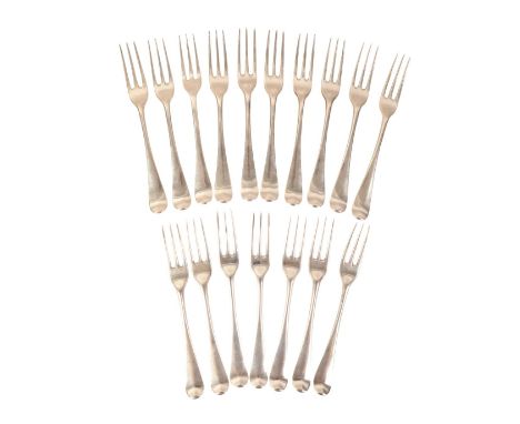 ROYAL INTEREST: A SET OF SIXTEEN GEORGE III SILVER OLD ENGLISH PATTERN TABLE FORKS by George Smith II, London 1772, each with