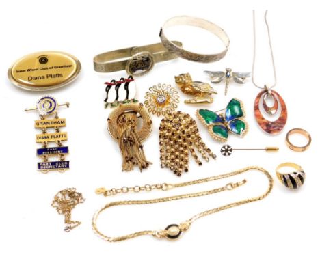 Victorian and later silver and costume jewellery, including a silver bangle, Christian Dior necklace, rosary jewels, and an e