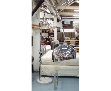ARCO STYLE LAMP, in chromed metal, 205cm H.