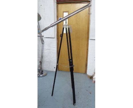 TELESCOPE, in chromed metal on extendable tripod support, 160cm H.