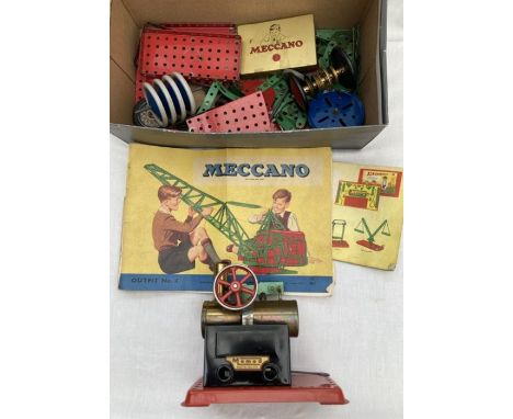 Mamod: An unboxed Mamod Stationary Steam Engine with fuel burner, together with assorted Meccano parts. Mamod is untested for