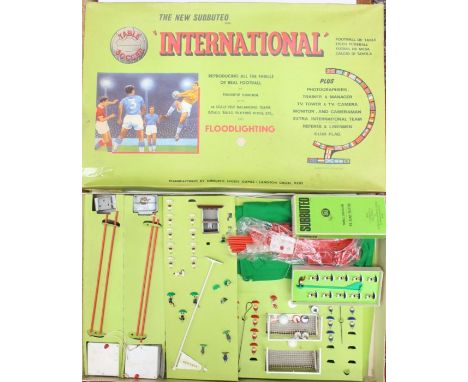 Games: A collection of assorted games and sets to include: Subbuteo International Set, Cluedo, Roulette, Monopoly, Table Socc