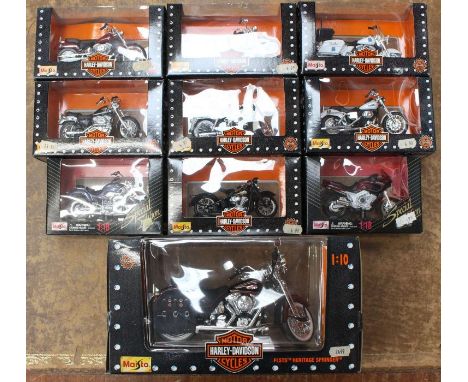 Maisto: A collection of eight boxed Maisto Harley Davidson motorcycles, together with two other boxed motorcycles. Mostly 1:1