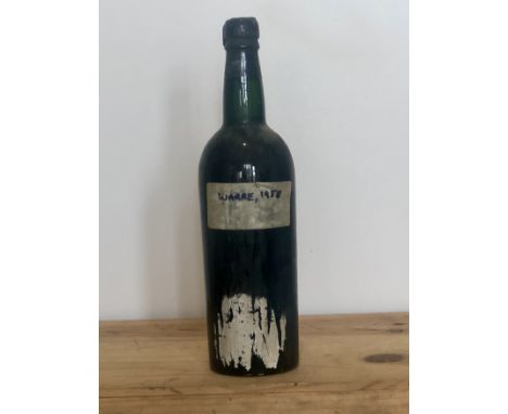 1 Bottle Warre's Vintage Port 1958 (b/n)
&nbsp;