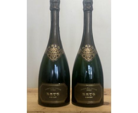 2 bottles Champagne Krug Vintage 1982 (2 x less than 1cm inverted - Perfect Condition)
&nbsp;